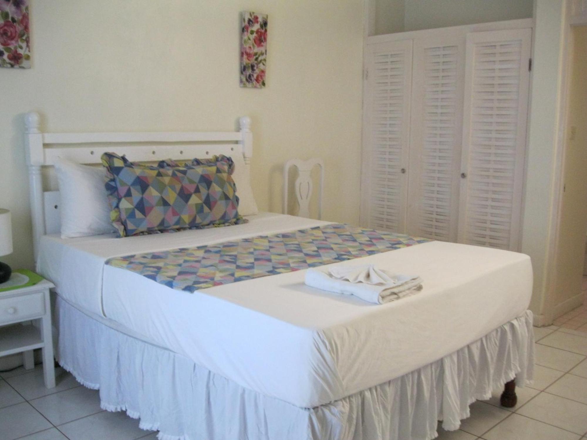 Fisherman'S Inn Hotel Florence Hall Bagian luar foto