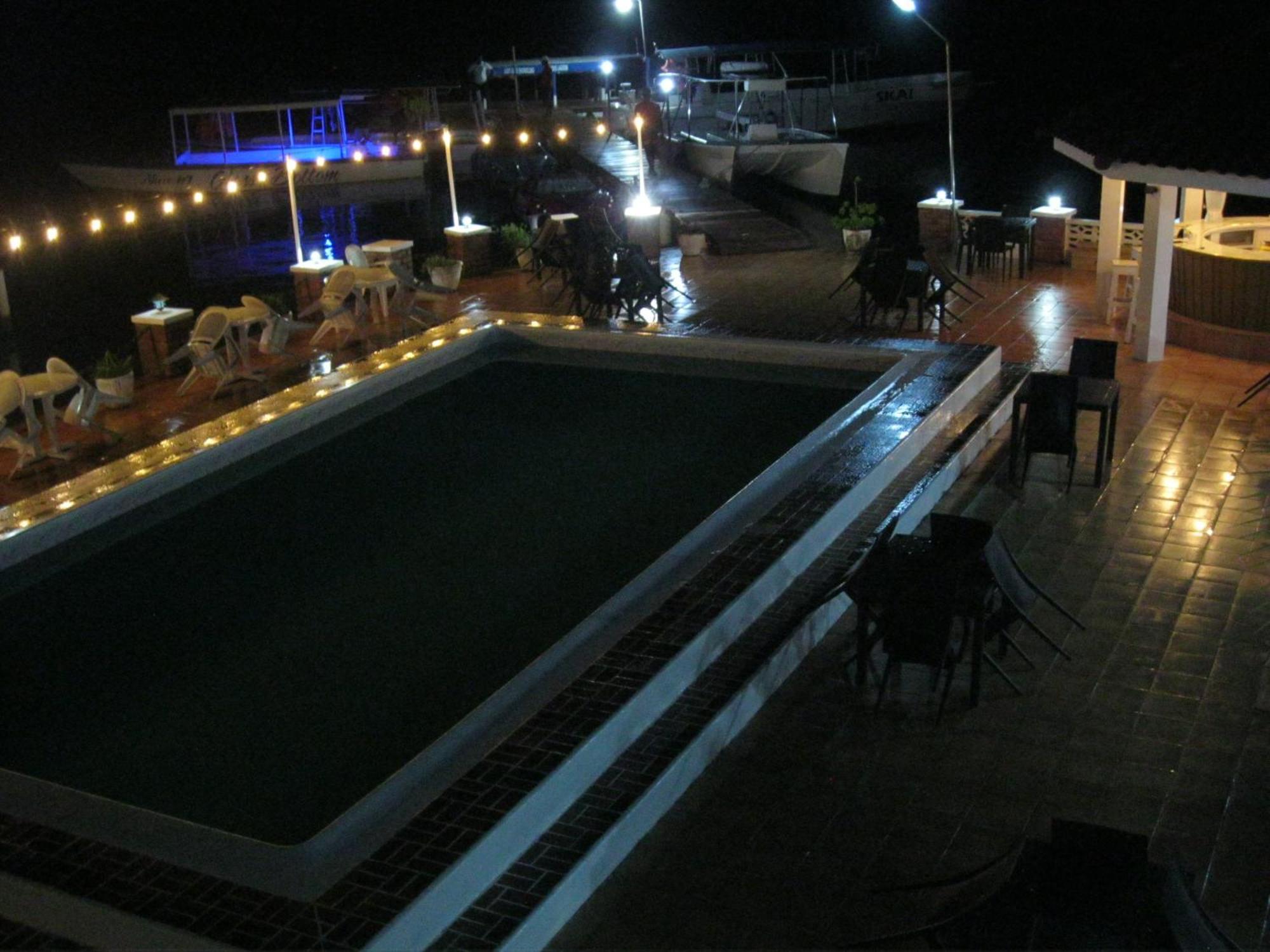 Fisherman'S Inn Hotel Florence Hall Bagian luar foto
